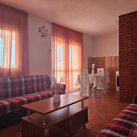 Apartmani Vujicic Bar Ngoại thất bức ảnh