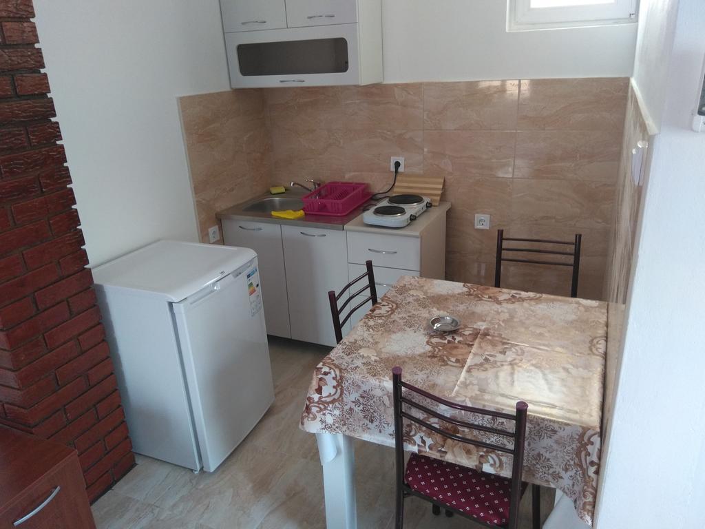 Apartmani Vujicic Bar Ngoại thất bức ảnh